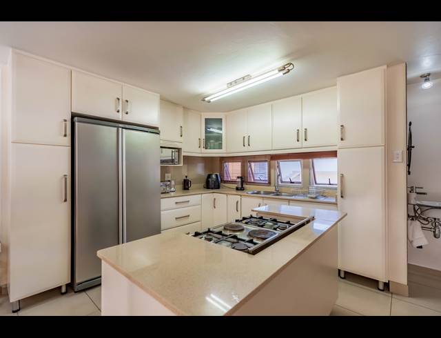 4 BEDROOM DUPLEX FOR SALE IN RESERVOIR HILLS